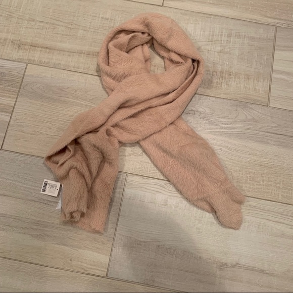 Urban Outfitters Pink, Fuzzy, Sweater. - Picture 1 of 4